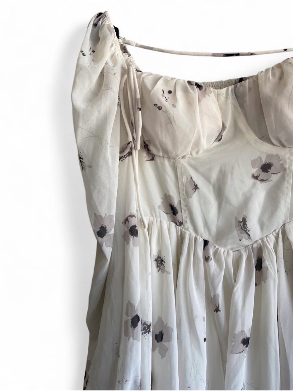 K-Fashion Floral Chiffon Puff Sleeve Smocked Corset Fairy Mini Dress | Cream M - Picture 6 of 16